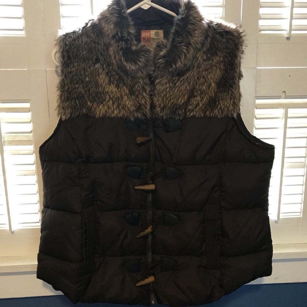 Fur vest